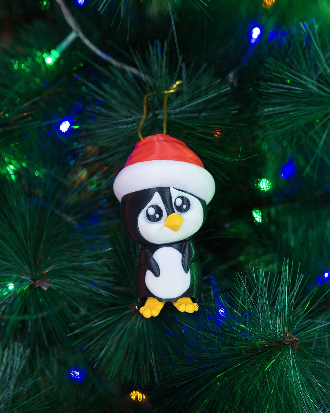 Flipper the penguin – 3D printed penguin ornament desk décor