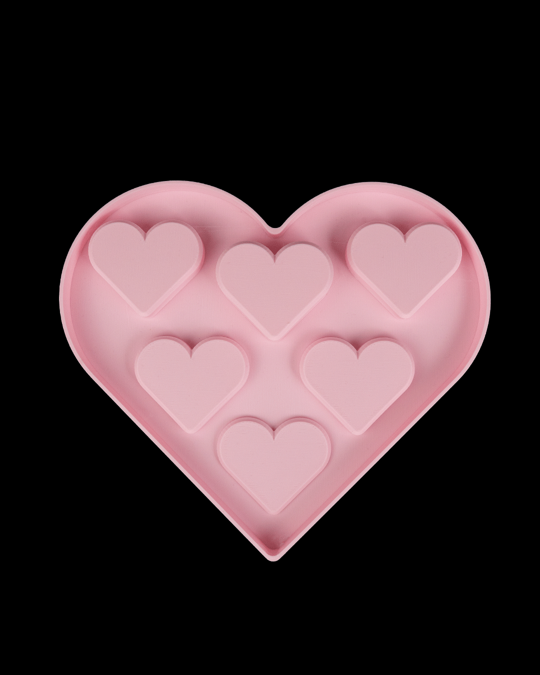 Heart-Stand  – 3D printed display tray for bear toy (image 2)