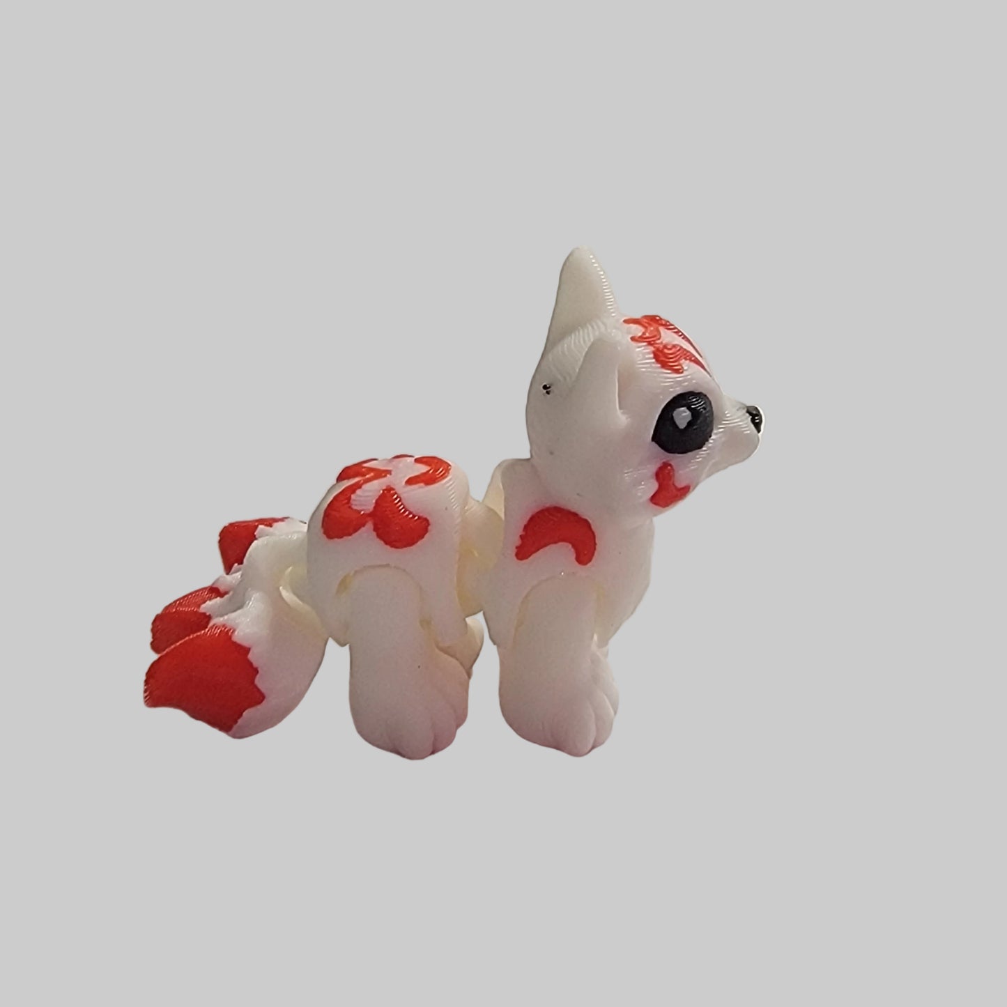 Mini Kitsune Articulated Fidget Toy – 3D Printed Desk Pet