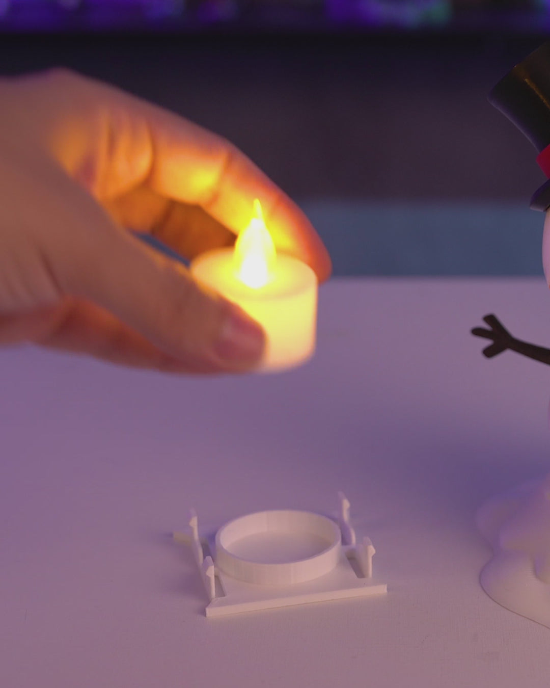 3D printed happy snowman table lamp – cheerful holiday décor